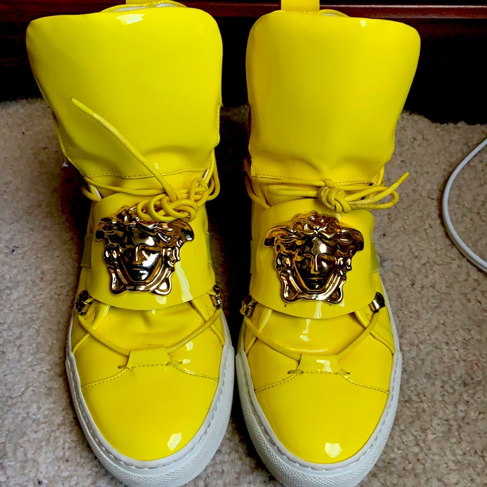 Versace, fashion.